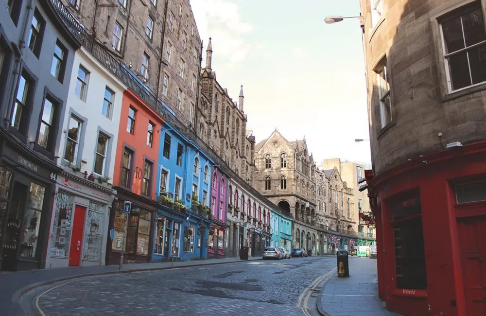 City surrounded with old buildlings