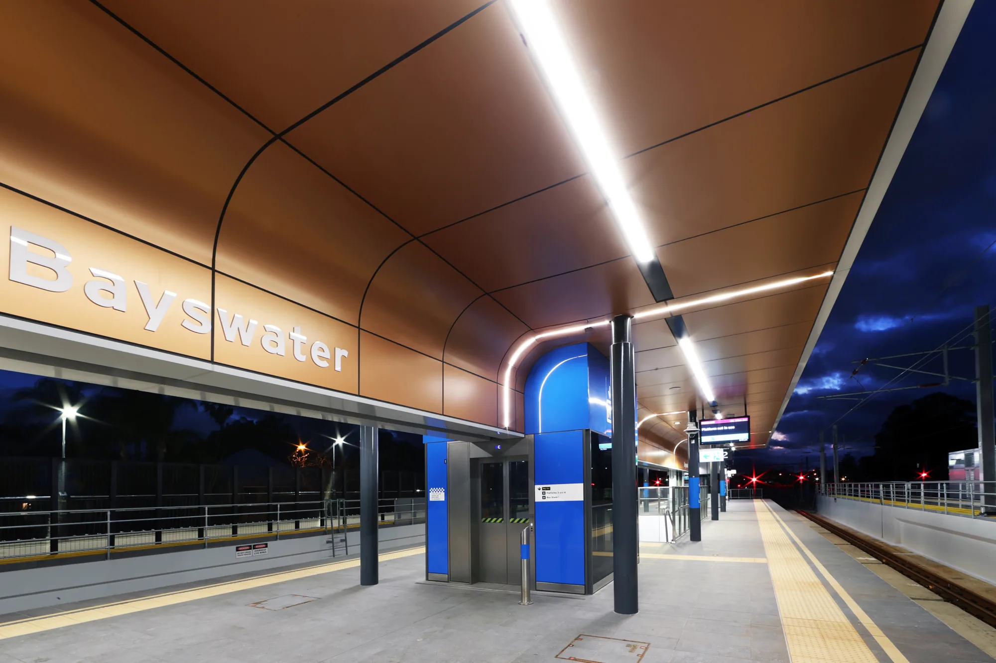 Bayswater station platform