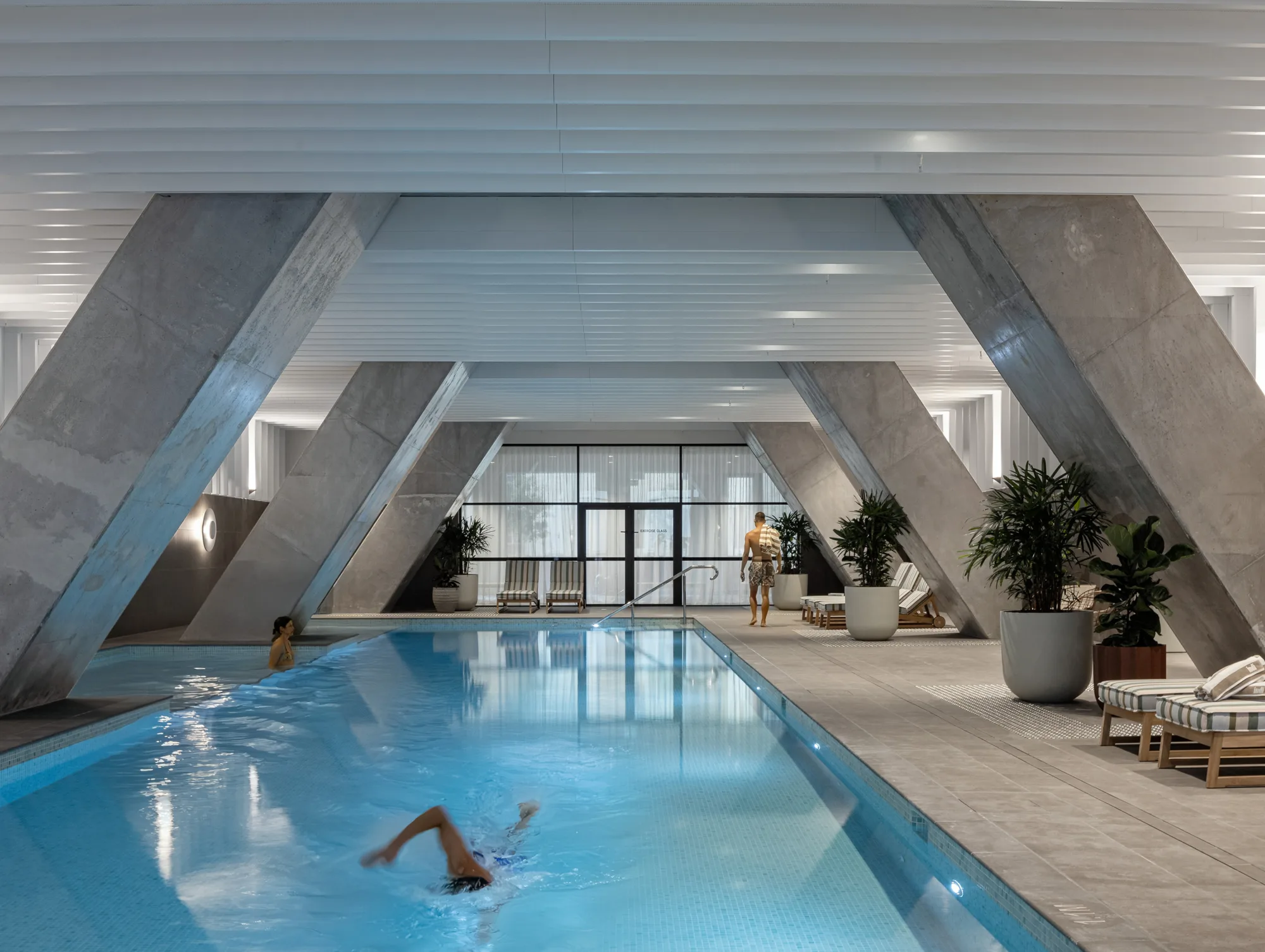Internal swimming pool