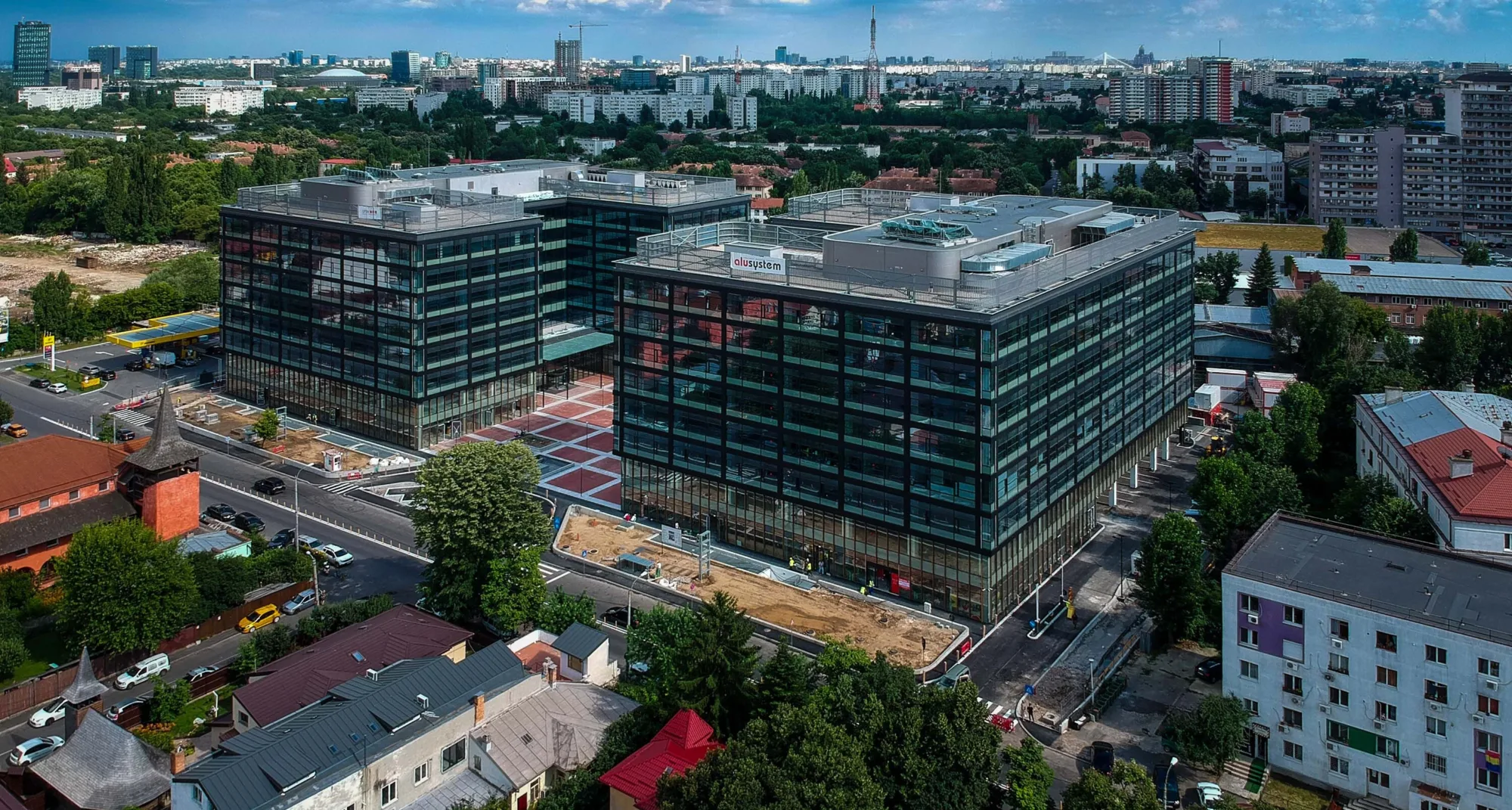 Areal photograph of the buildings under construction